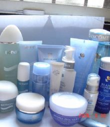 过期化妆品变废为宝 五大实用妙招让美丽不浪费